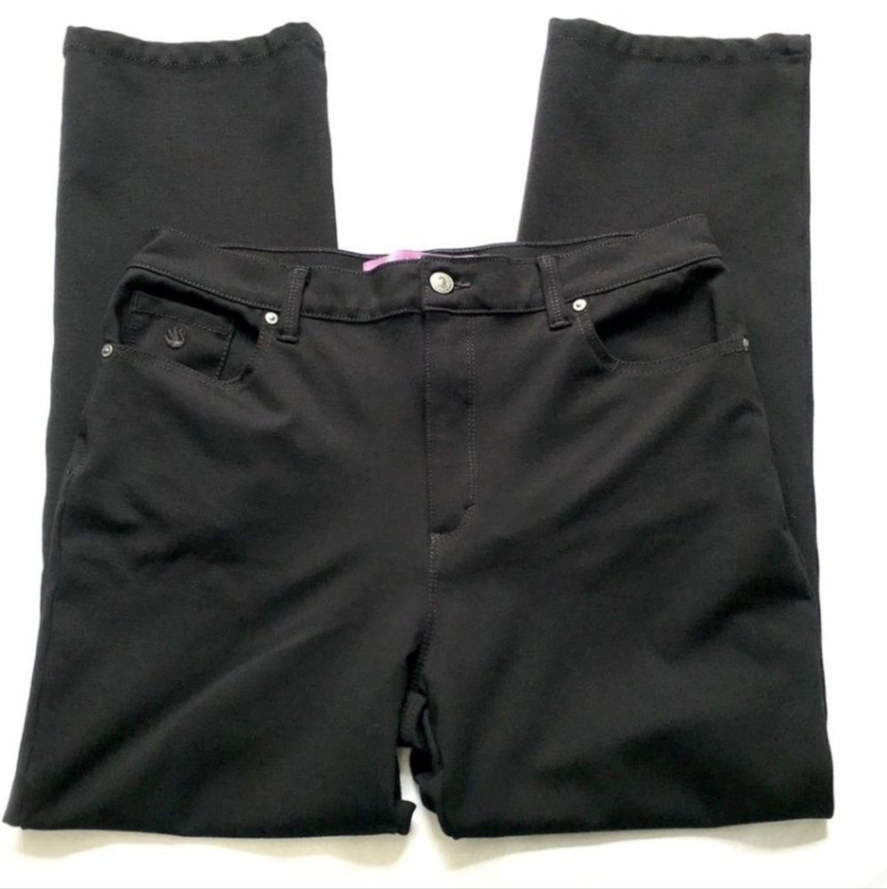 Gloria Vanderbilt Black Pants, Womens size 14 Petite.